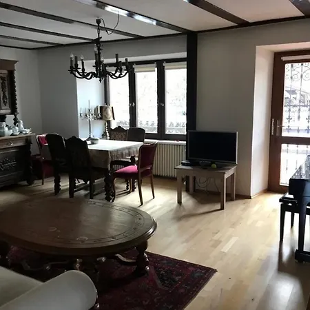 公寓 Schoene Ferienwohnung In Mit Grosser Terrasse